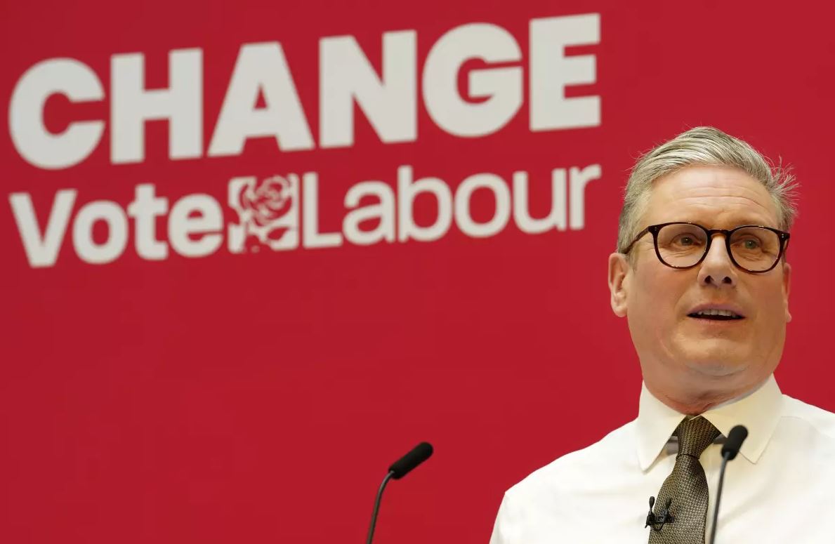 14 வருடங்களுக்கு பின் பிரித்தானிய ஆட்சியில் மாற்றம்!