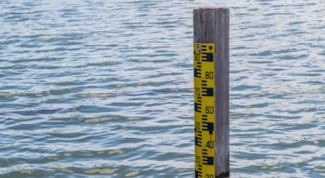 சீரற்ற வானிலையால் ஆறுகளின் நீர்மட்டம் அதிகரிப்பு!