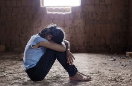 யாழ். ஊர்காவற்துறையில் யுவதியைக் கடத்திய மூவர் கைது!