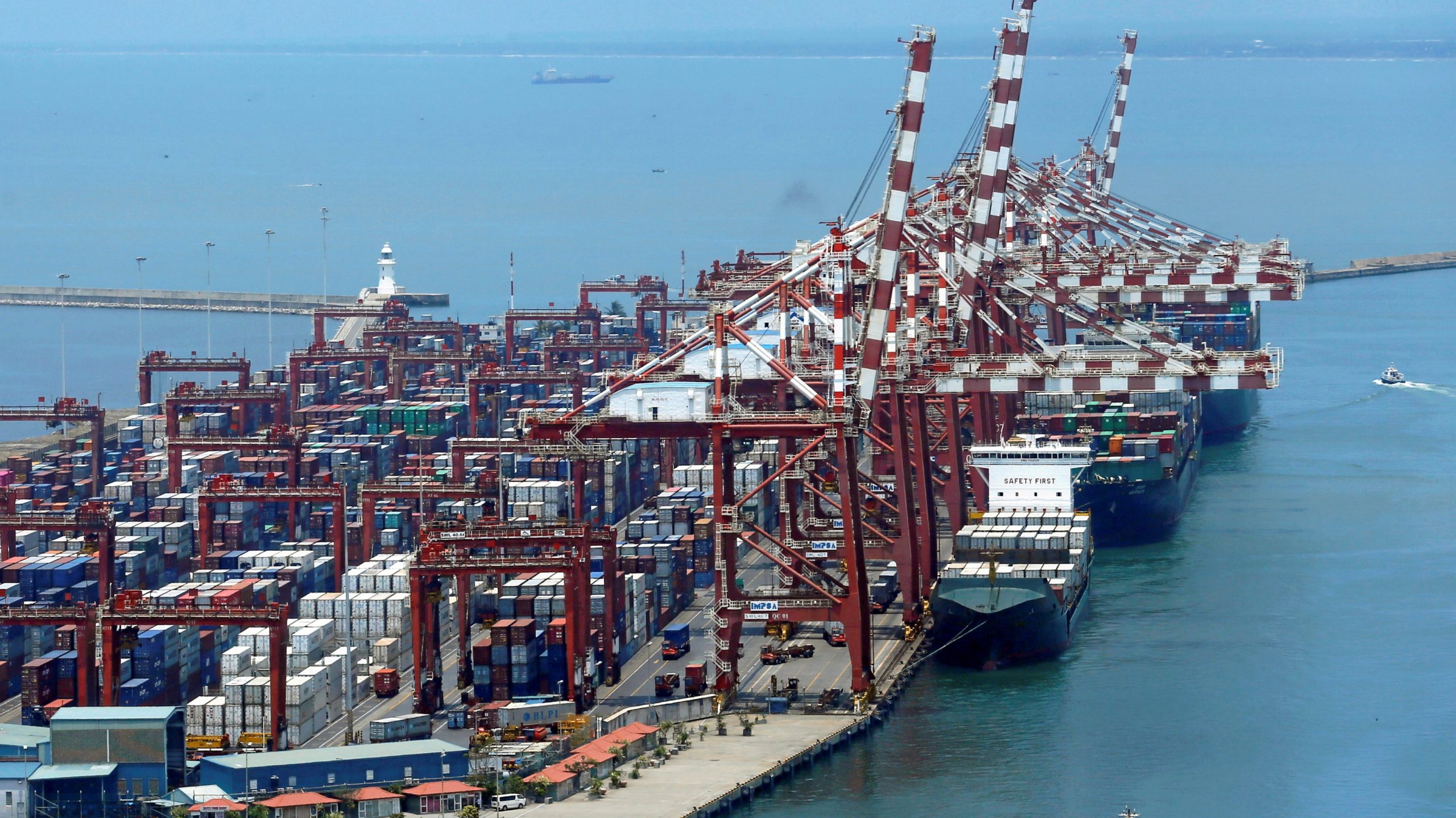 இறக்குமதி செய்யப்பட்டுள்ள பொருட்களை விடுவிப்பதில் தாமதம்