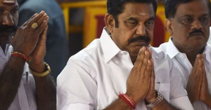 தமிழகத்தில் விரைவாக அதிகரித்து வரும் கொரோனா வைரஸ் தொற்று: அதிகாரிகளுடன் முதலமைச்சர் அவசர ஆலோசனை கூட்டம்