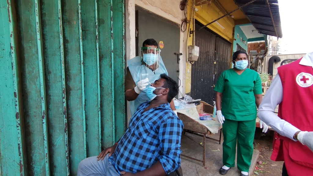 ஊரடங்கில் வெளியில் நடமாடுபவர்களுக்கு அன்டிஜன் பரிசோதனை முன்னெடுப்பு