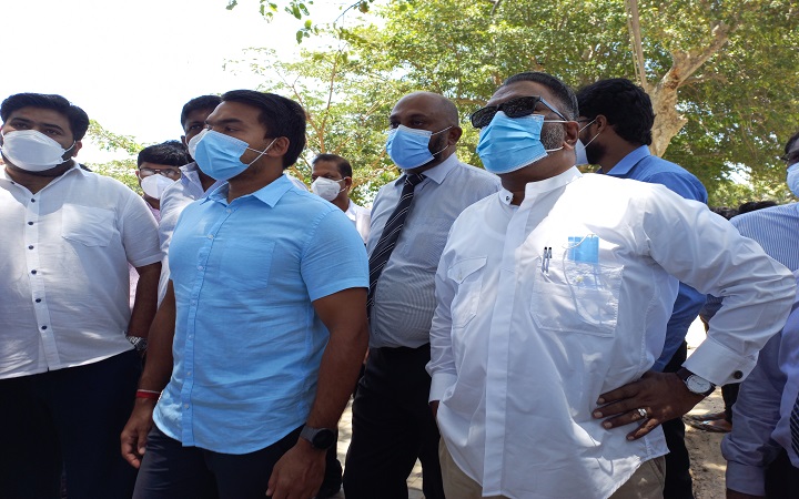 நாமல் யாழிற்கு விஜயம் – அபிவிருத்தி திட்டங்களை நேரில் சென்று ஆய்வு