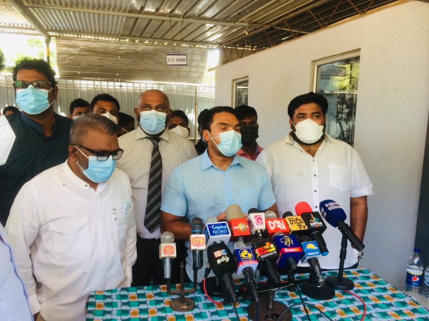 அத்தியாவசிய பொருட்களின் விலை அதிகரிப்புக்கு விரைவில் தீர்வு – யாழில் நாமல்!