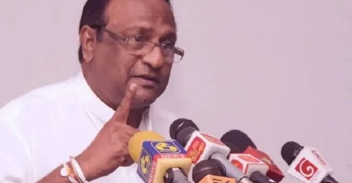 உயிர்த்த ஞாயிறு தாக்குதல் தொடர்பான விசாரணை குறித்து சரத் வீரசேகர தெரிவித்த கருத்து!