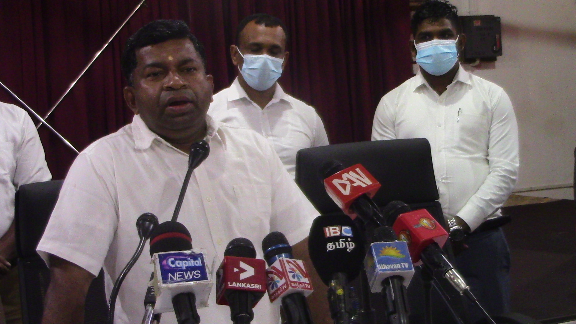 ஒரே நாடு ஒரே சட்டம் என்கின்ற உட்பொருளை நான் விமர்சிக்க முடியாது –  சந்திரகாந்தன்