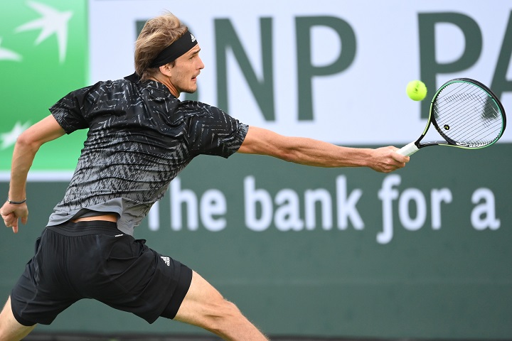 இந்தியன் வெல்ஸ் மாஸ்டர்ஸ்: சிட்ஸிபாஸ்- ஸ்வெரவ் நான்காவது சுற்றுக்கு முன்னேற்றம்!