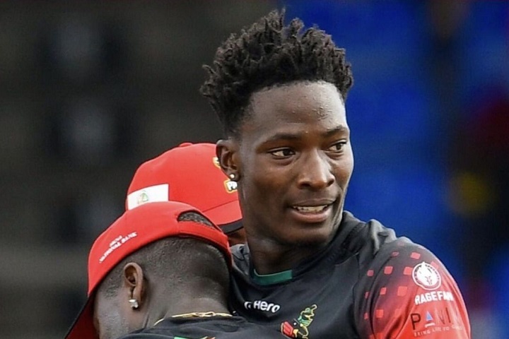 ஐ.பி.எல்: சென்னை அணியில் சேம் கர்ரன் வெளியே- டோமினிக் ட்ரேக்ஸ் உள்ளே!