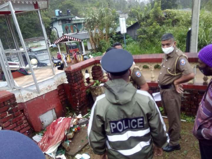 லிந்துலையில் தேவாலயமும், தபாலகமும் சேதம் – பெண் ஒருவர் கைது!