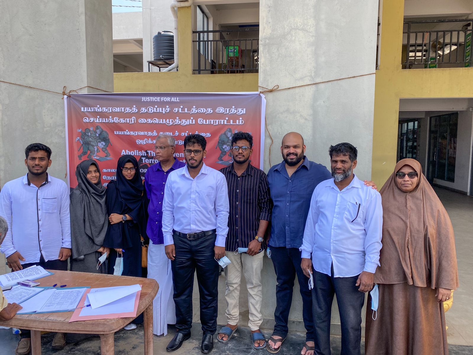 பயங்கரவாத தடைச்சட்டத்தை நீக்குமாறுகோரி மன்னாரிலும் கையெழுத்து போராட்டம்!