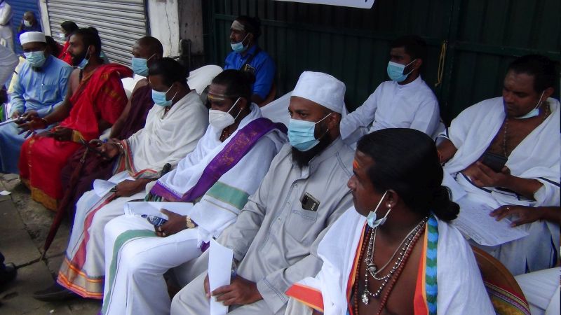 வழிப்பிள்ளையார் ஆலயத்தை மீட்க கோரி தலவாக்கலையில் கவனயீர்ப்பு போராட்டம்!