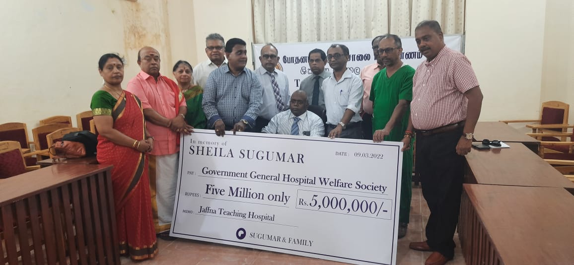 யாழ். போதனா வைத்தியசாலைக்கு புலம்பெயர்ந்த குடும்பம் ஒன்றினால் 5 மில்லியன் ரூபா  அன்பளிப்பு!