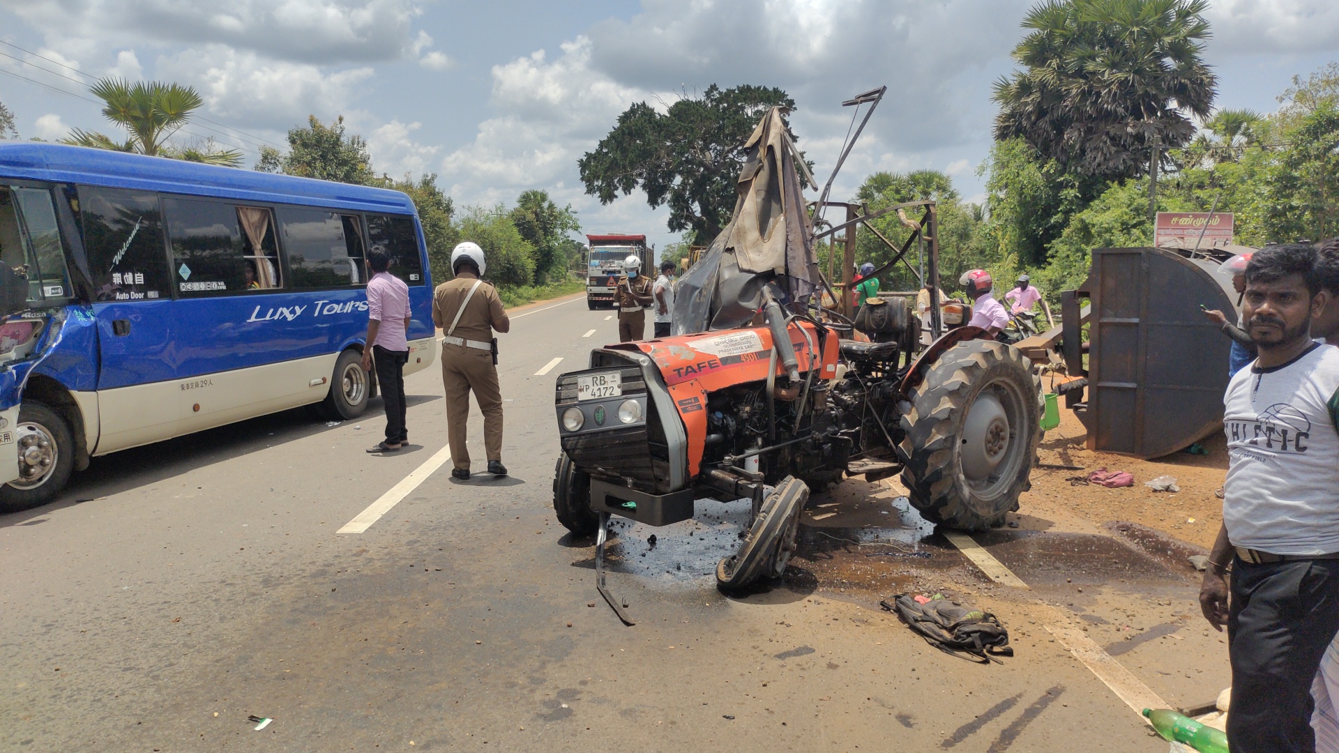 முறிகண்டி பகுதியில் ஏற்பட்ட விபத்தில் ஒருவர் உயிரிழப்பு!