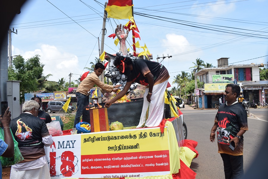 முள்ளிவாய்க்கால் நினைவேந்தல் ஊர்தி மன்னாரை வந்தடைந்தது !
