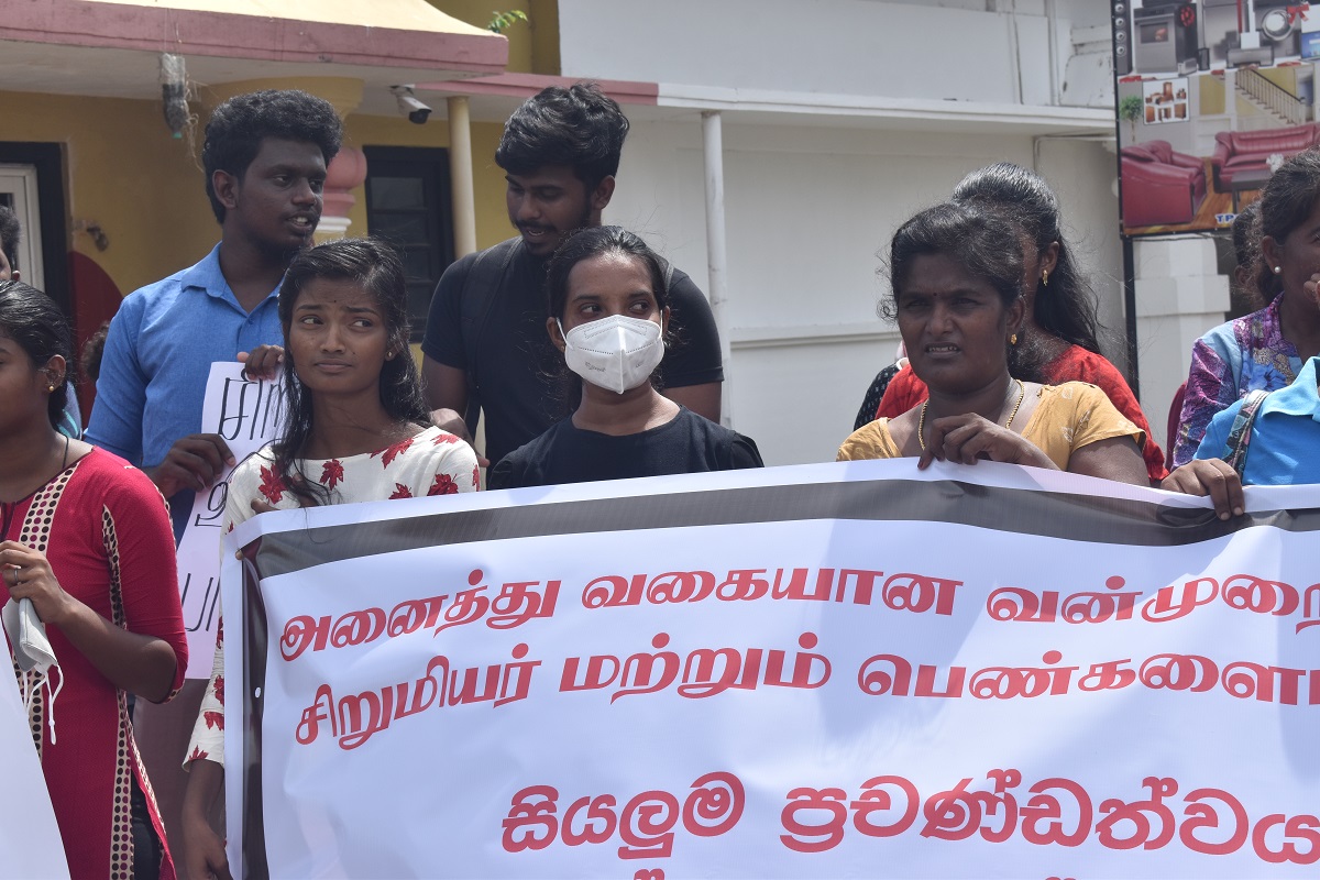 ஆயிஷாவின் மரணத்திற்கு நீதி கோரி மன்னாரில் போராட்டம்!