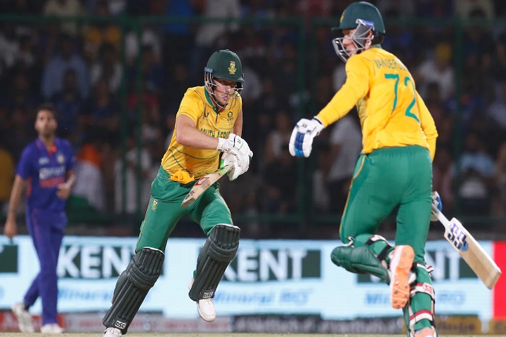 இந்தியா அணிக்கெதிரான முதல் ரி-20 போட்டியில் தென்னாபிரிக்கா அணி அபார வெற்றி!