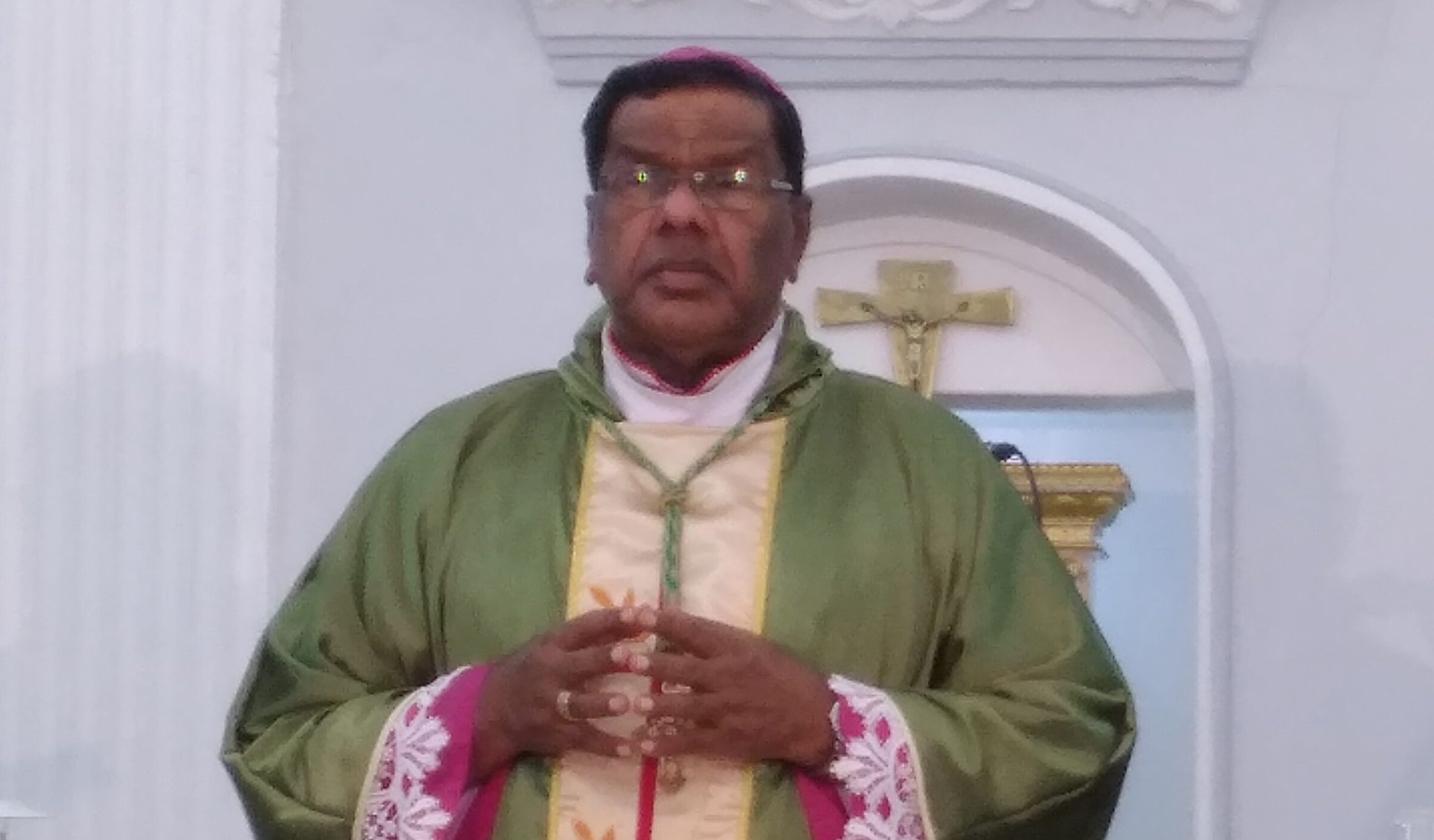 நாட்டை பிச்சைக்கார நாடாக மாற்றியது தற்போதைய ஆட்சியாளர்களே – யாழ்.  ஆயர்