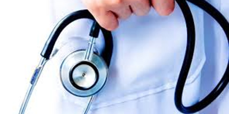 எரிபொருள் பிரச்சினையை ஆட்சியாளர்கள் தமக்கு சாதகமாக்குகின்றனர் – மருத்துவ நிபுணர்கள் அமைப்பு குற்றச்சாட்டு