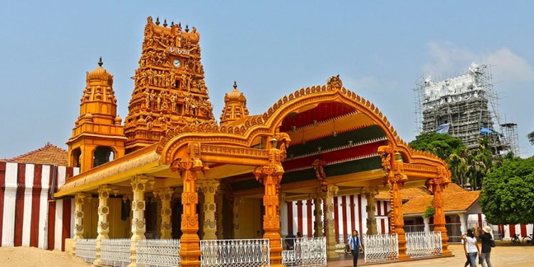 நல்லூர் ஆலயத்திற்கு வரும் பக்தர்களுக்கு யாழ்ப்பாண பொலிஸாரின் விசேட அறிவிப்பு!