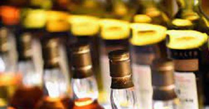 தரத்தை உறுதிப்படுத்துவதற்கான ஸ்டிக்கர்கள் மதுபான போத்தல்களில் ஒட்டமுடியாத நிலை