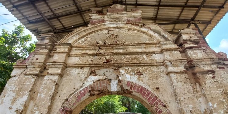 சங்கிலியன் தோரண வாயில் புனரமைப்பு பணிகள் ஆரம்பம்!