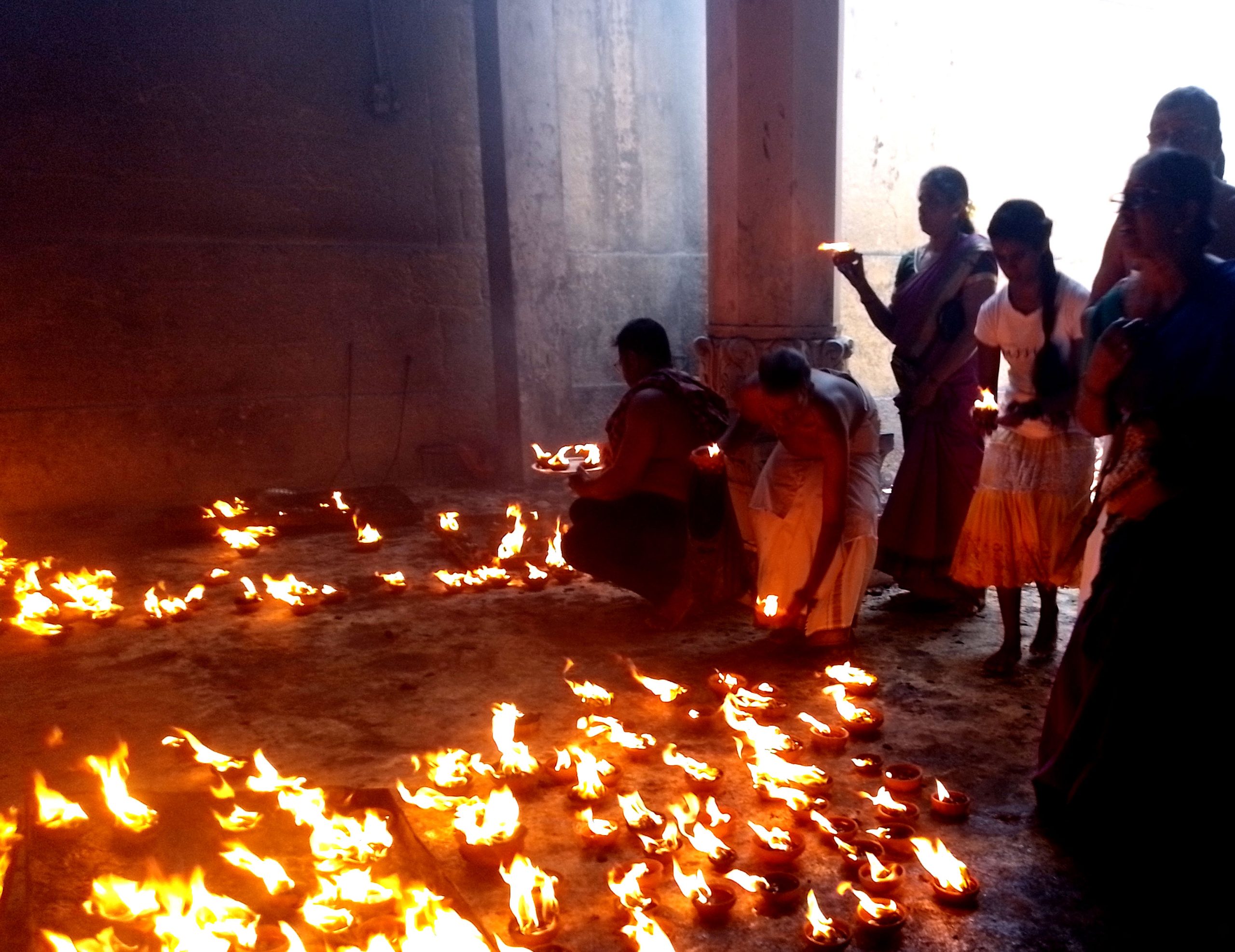 யாழ்.வெங்கடேஸ்வரபெருமாள் ஆலயத்தில் புரட்டாதி சனிவிரத பூசை