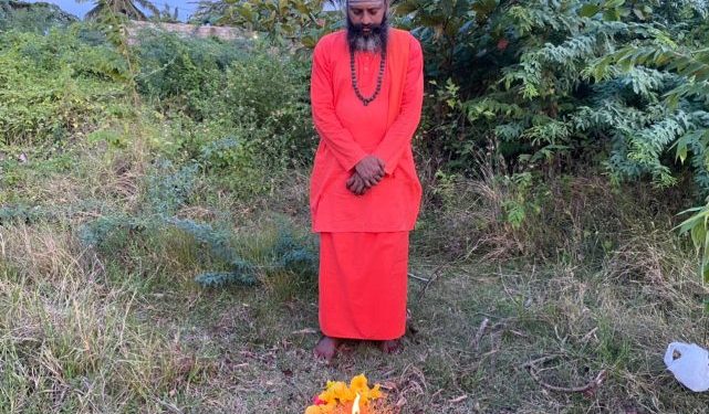 வேலன் சுவாமிகளால் மாலதிக்கு அஞ்சலி!