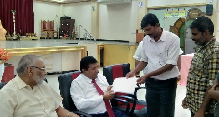 தமிழ் அரசியல் கைதிகளின் உறவுகளை சந்தித்தார் அமைச்சர் விஜயதாச !