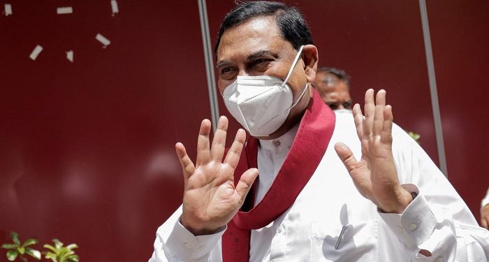 அமெரிக்காவில் இருந்து நாடு திரும்பினார் முன்னாள் நிதி அமைச்சர் பசில்!