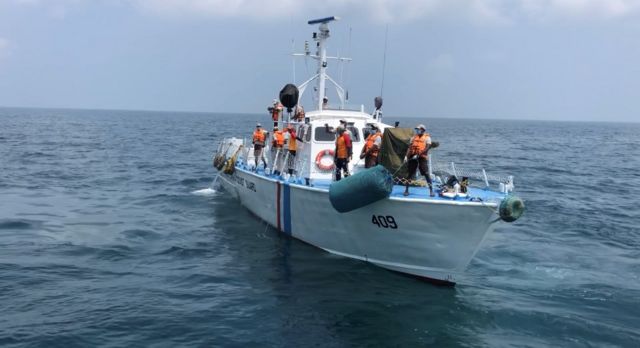 மாயமான மீனவர்கள் 16 நாட்களின் பின் மீட்பு!