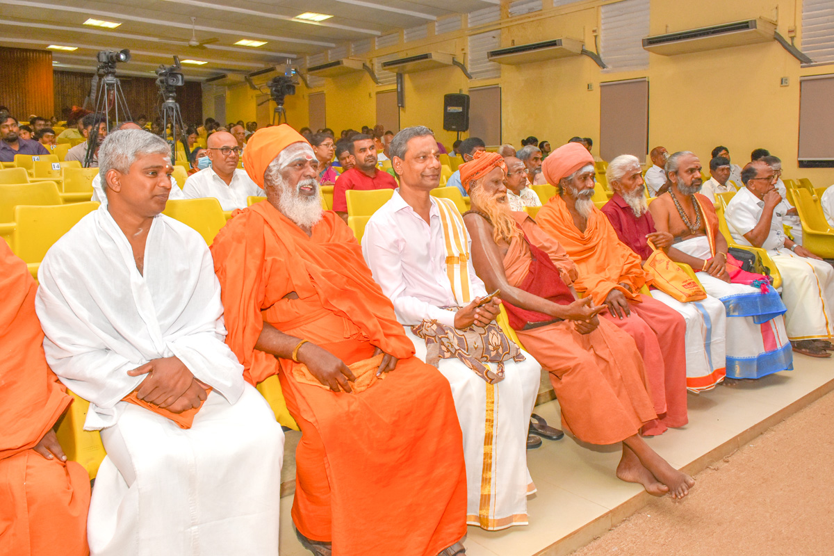 யாழ்.பல்கலையில் இடம்பெற்ற மார்கழிப் பெருவிழா!