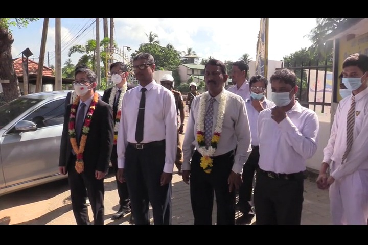 சாவகச்சேரி இந்து கல்லூரிக்கு சீன பதில் தூதுவர் விஜயம்!