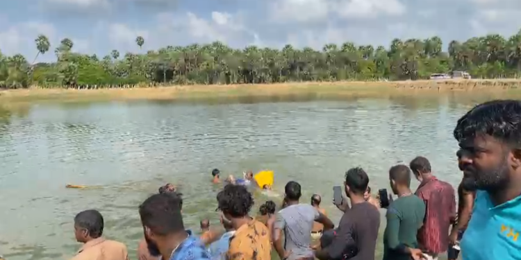 யாழ் . வரணி குடம்பியன் பிரதேச குளத்தில் ஆண் ஒருவரின் சடலம் மீட்பு