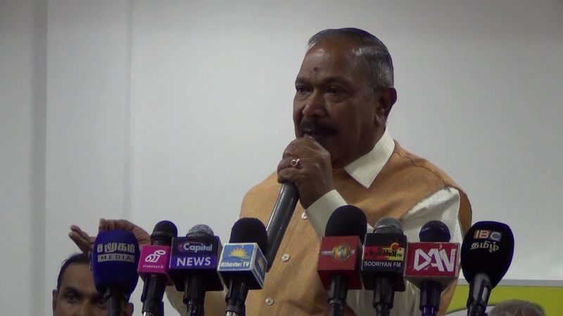 ஜானாதிபதி  ரணில் விக்கிரமசிங்க நிற்கும் பக்கம் தவறானது – எனவேதான் தர்மத்தின் வழியில்  அவரை  எதிர்க்கின்றோம்-இராதாகிருஷ்ணன்!