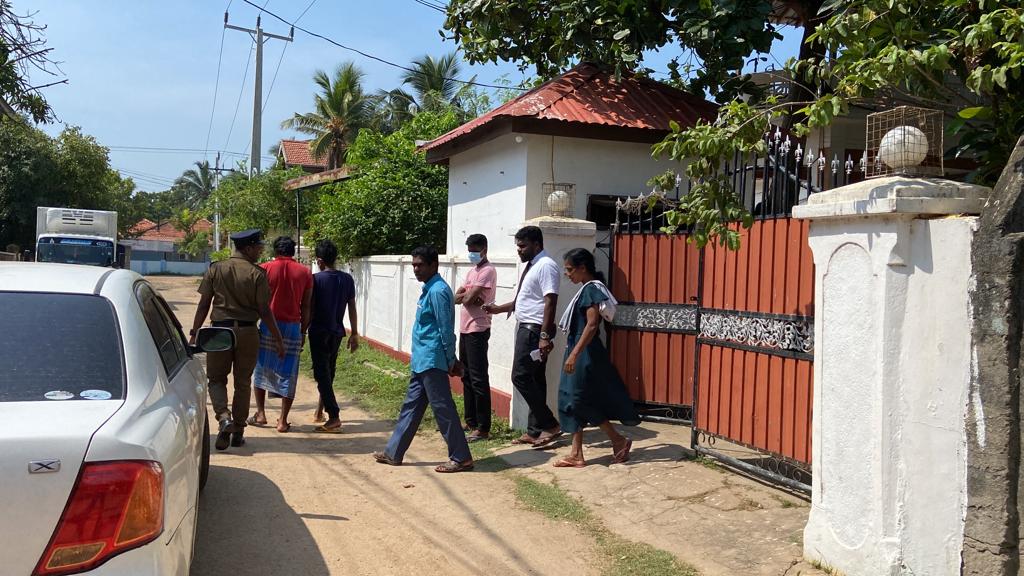 சட்ட விரோதமான முறையில் இந்தியா செல்ல முயன்ற 5பேர் தலைமன்னாரில் கைது!