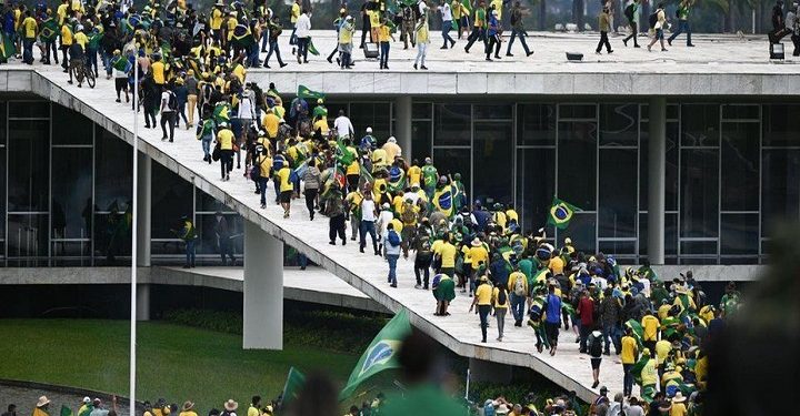 போல்சனாரோவின் ஆதரவாளர்களை தண்டிப்பதாக பிரேஸில் ஜனாதிபதி லுலா சபதம்!