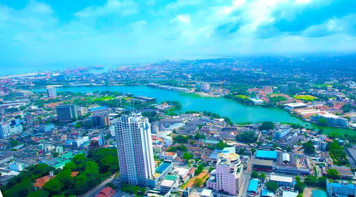 குறைந்த வருமானம் கொண்ட குடும்பங்கள் மற்றும் கலைஞர்களுக்காக 2,000 வீடுகள்!!