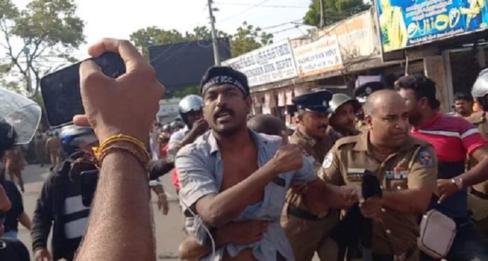 UPDATE போராட்டத்தில் ஈடுபட்ட கஜேந்திரன் உள்ளிட்ட ஏழு பேர் கைது !!