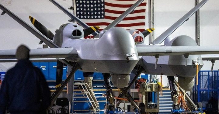 கருங்கடலில் விழுந்து நொறுங்கிய அமெரிக்க ஆளில்லா விமானத்தின் எச்சங்களை கண்டுபிடிக்க ரஷ்யா தீவிரம்!