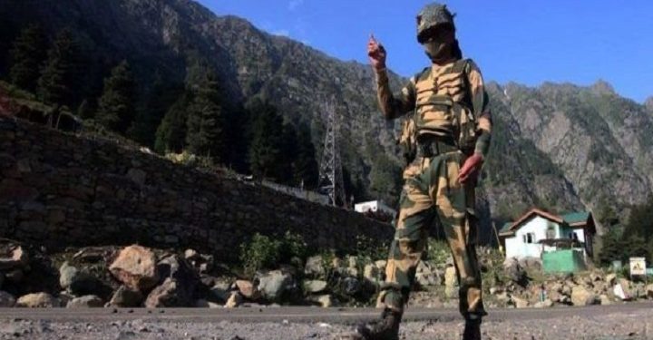 சீன எல்லை அருகே 37 வீதிகளை அமைக்க மத்திய அரசு திட்டம்!