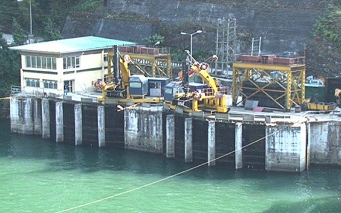 இந்தியாவில் சுக்கா நீர்மின் திட்ட ஏற்றுமதி