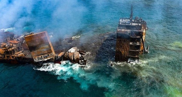 எக்ஸ்-பிரஸ் பேர்ள் கப்பல் விபத்து – ஒரு தரப்பினர் கையூட்டல் பெற்றுள்ளதாக தகவல்!