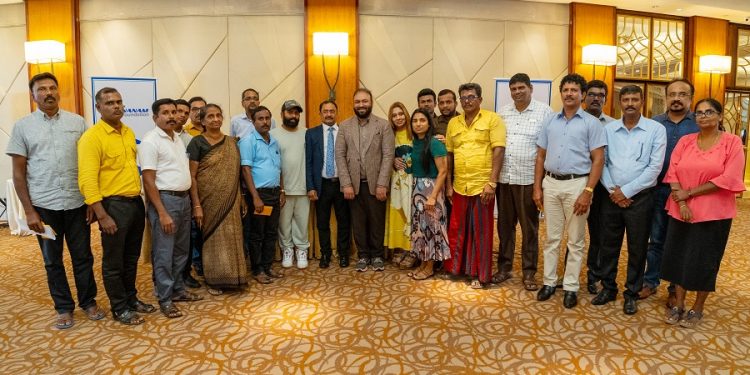 லைக்கா குழுமத்தின் தலைவர் அல்லிராஜா சுபாஸ்கரன், விடுவிக்கப்பட்ட மேலும் 13 அரசியல் கைதிகளுக்கு, பேருதவியை வழங்கினார்!