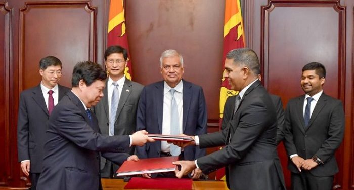 இலங்கையின் சக்தித்துறைக்குள் சீனா !!!