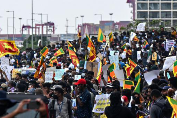 கொழும்பில்  ஆர்ப்பாட்டங்களுக்கு  தடை!