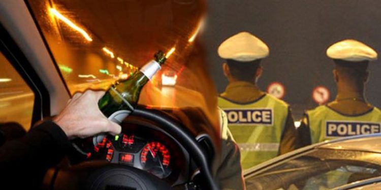 குடிபோதையில் வாகனம் ஓட்டுபவர்களை பிடித்தால் பொலிஸாருக்கு 5000 ரூபாய்