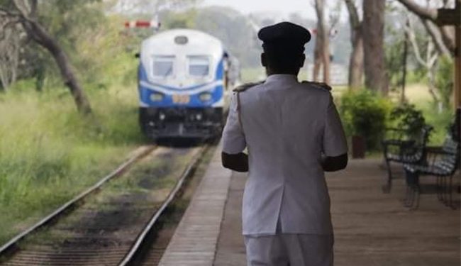 ரயில் நிலைய அதிபர்கள் தொடங்கிய அடையாள வேலைநிறுத்தம்  நிறைவு!