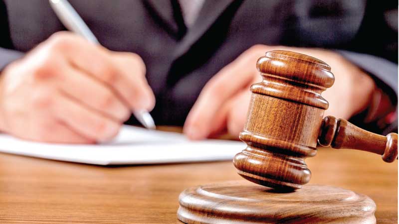 காலி  மாநகர சபையின் எதிர்க்கட்சி உறுப்பினர் உள்ளிட்ட ஐவரும் பிணையில் விடுதலை!