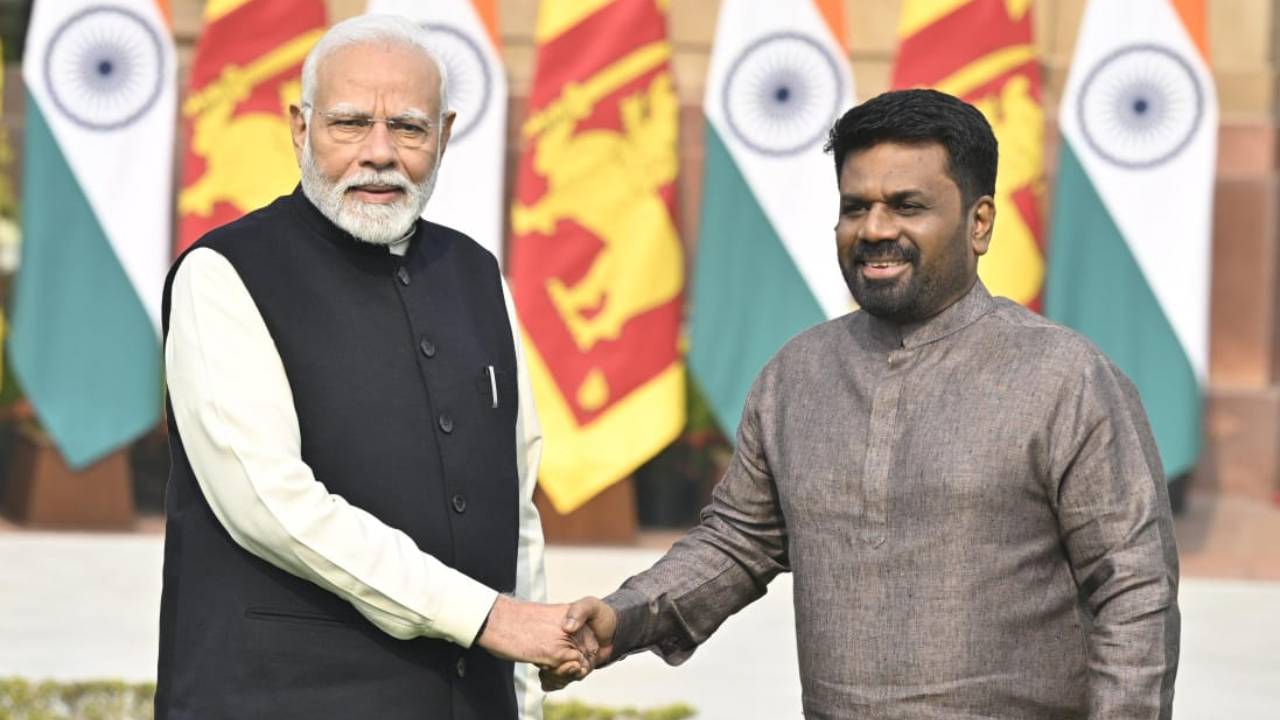 டெல்லியில் பிரதமர் மோடியுடன் ஜனாதிபதி அநுரகுமார சந்திப்பு!