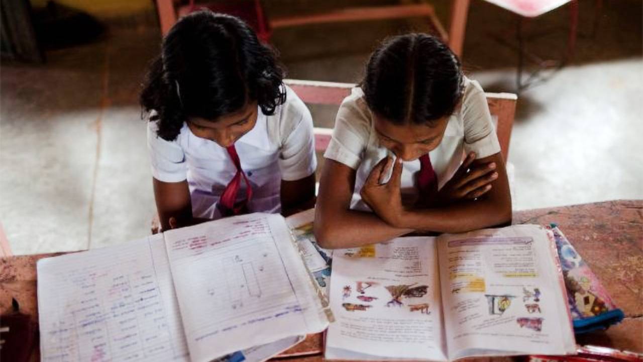 பாடசாலை மாணவர்களுக்கு 6,000 ரூபா கொடுப்பனவு!